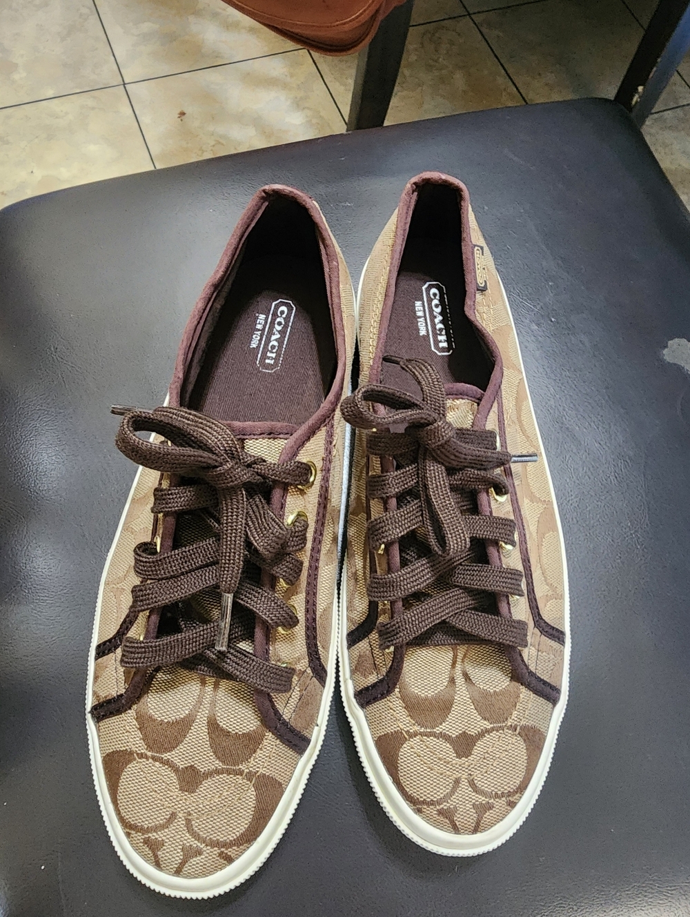 Coach Women Brown Signature Canvas Low-Top Sneakers - Picture 7 of 7